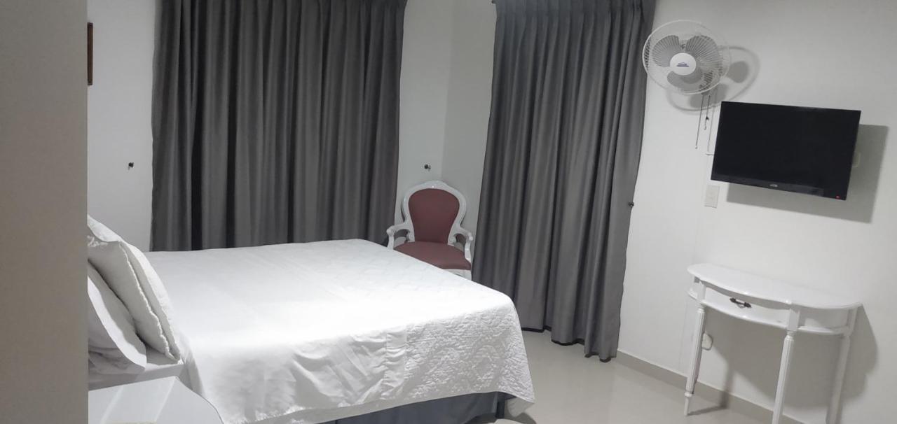 호텔 스위트 산타 로사 산타 로사 데 카발 외부 사진