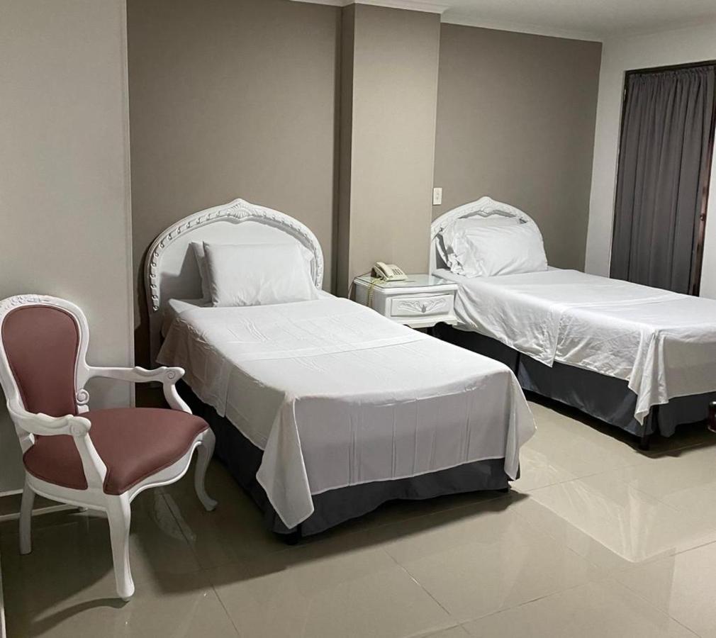 호텔 스위트 산타 로사 산타 로사 데 카발 외부 사진